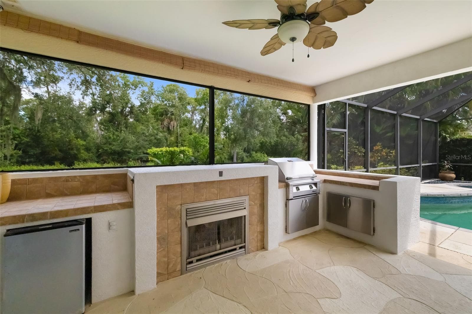 Single Family Residence at 12223 SUMMER MEADOW DR, LAKEWOOD RANCH, photo 48 of 66