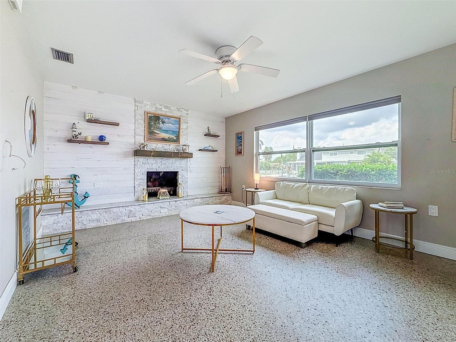 Single Family Residence at 8723 HICKORYWOOD LN, TAMPA, photo 14 of 82