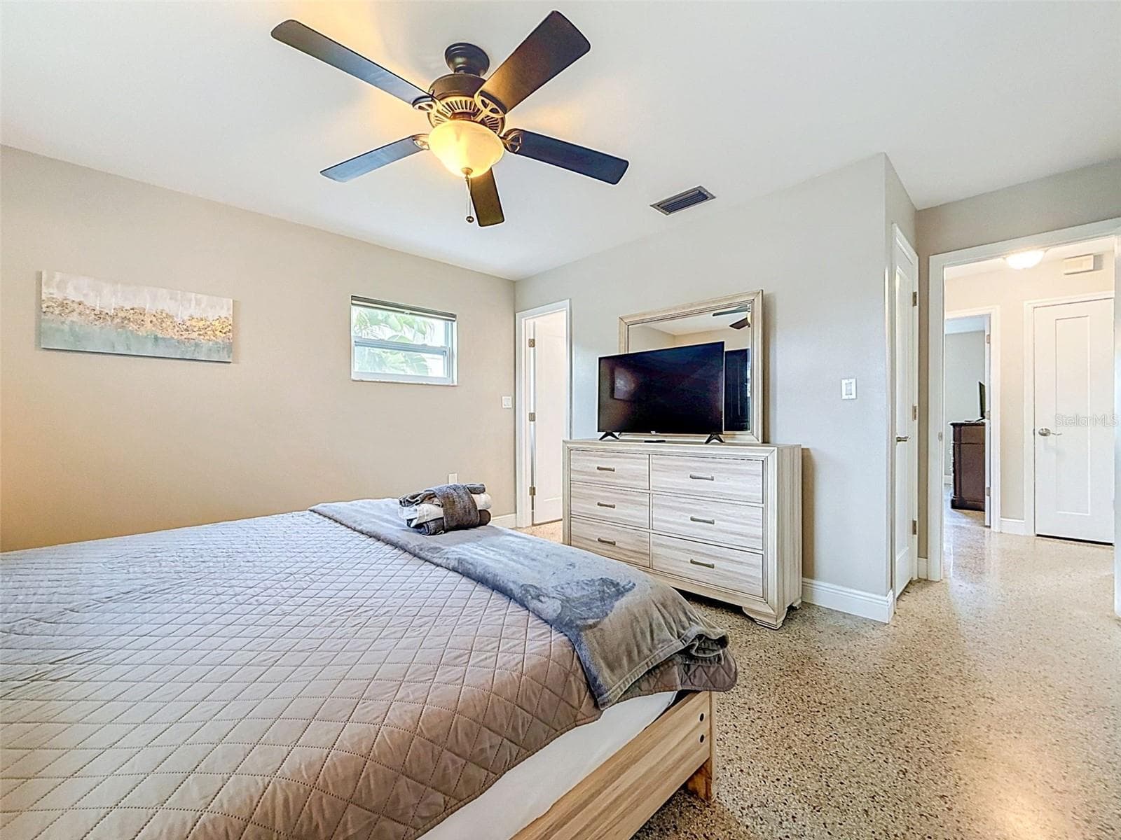 Single Family Residence at 8723 HICKORYWOOD LN, TAMPA, photo 35 of 82