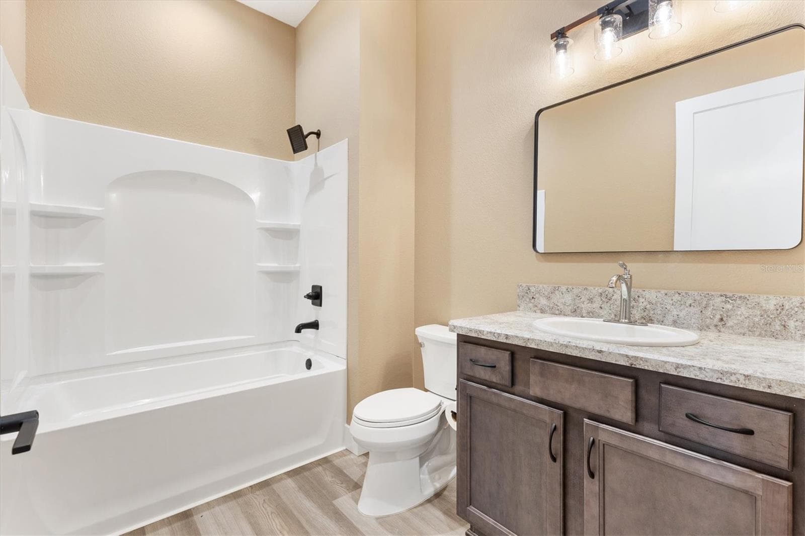 Bathroom 3 - 2540 NE 77TH RD, WILDWOOD