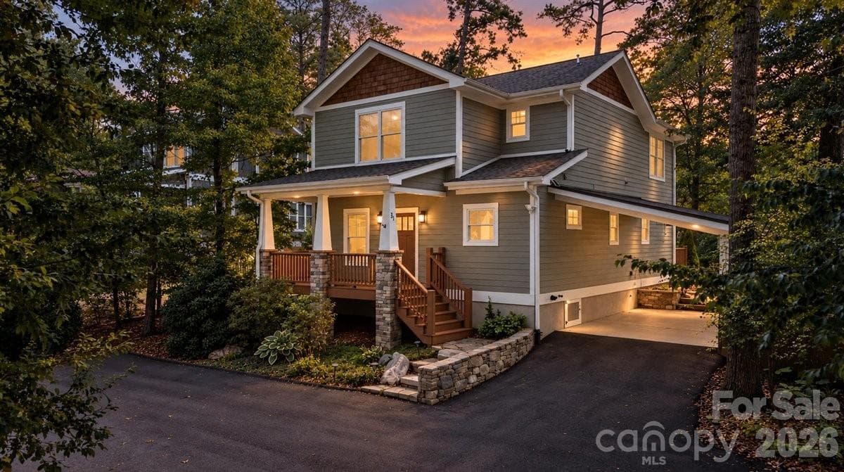 Single Family Residence at Asheville, photo 4 of 70