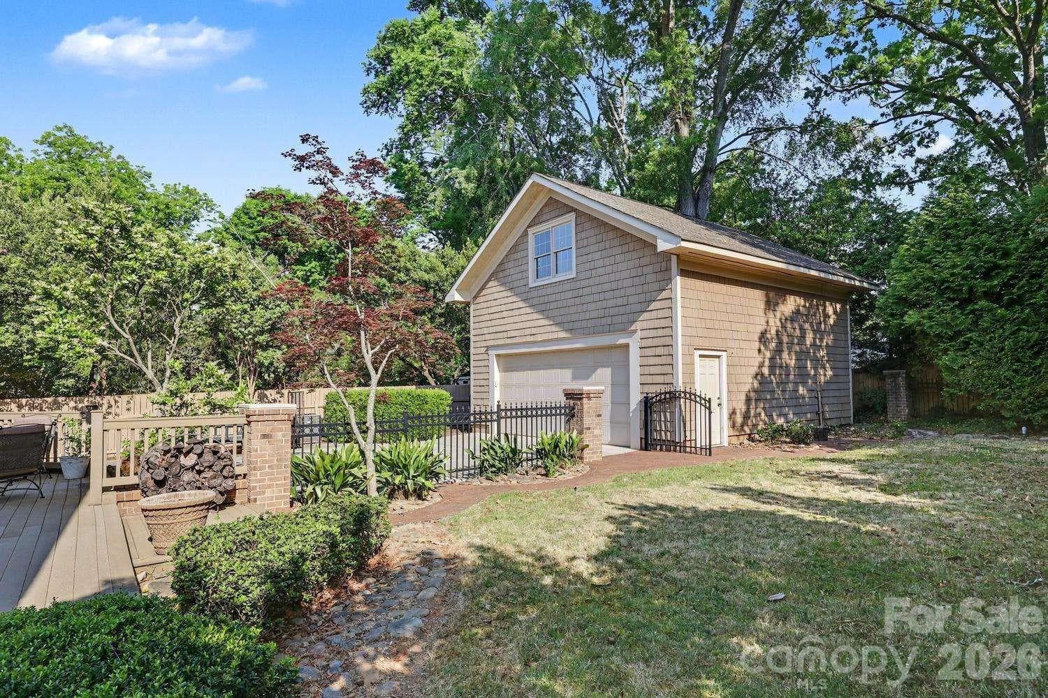 Single Family Residence at Charlotte, photo 120 of 144