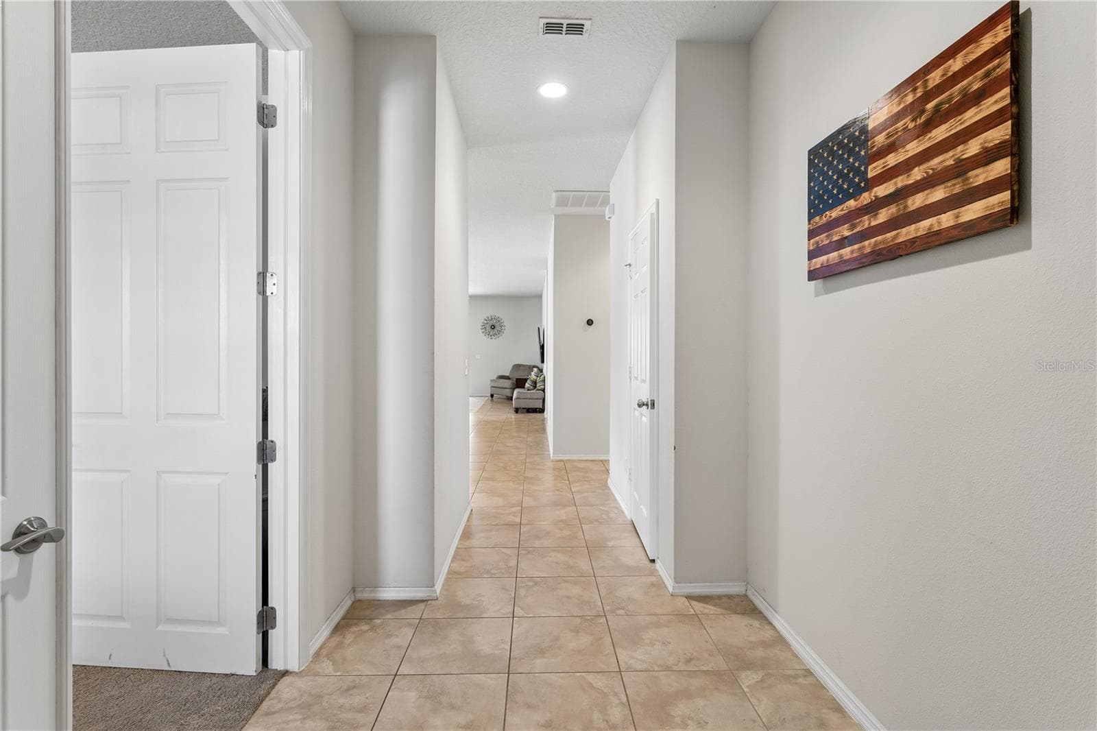 Front entry foyer with office/den to the left. - 30022 DONNINGTON LOOP, MOUNT DORA