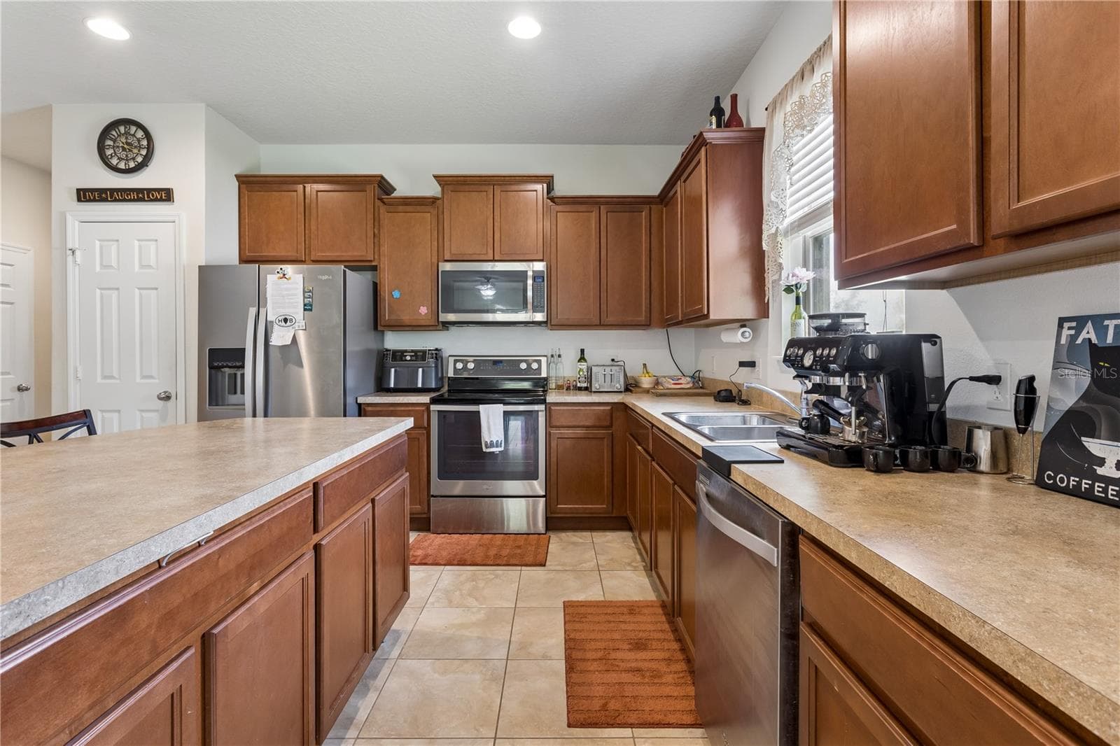 Single Family Residence at 30022 DONNINGTON LOOP, MOUNT DORA, photo 14 of 43