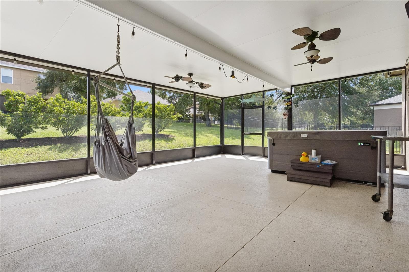 Single Family Residence at 30022 DONNINGTON LOOP, MOUNT DORA, photo 24 of 43