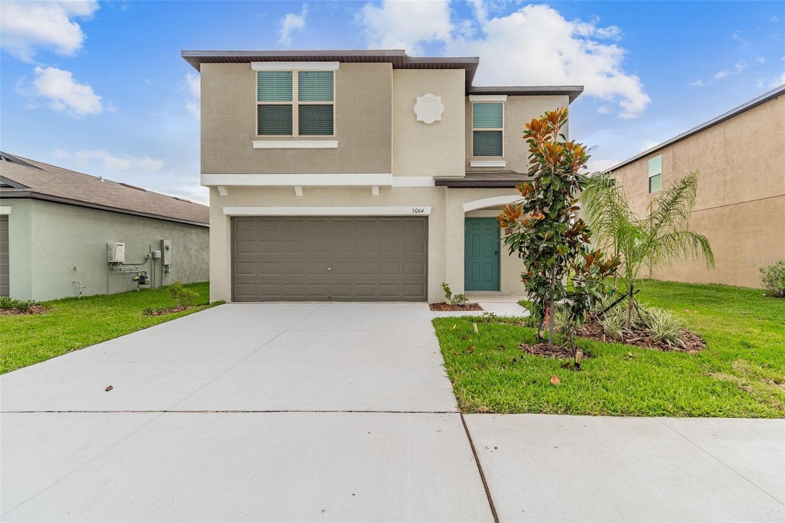 5064 WHITE CHICORY DR
