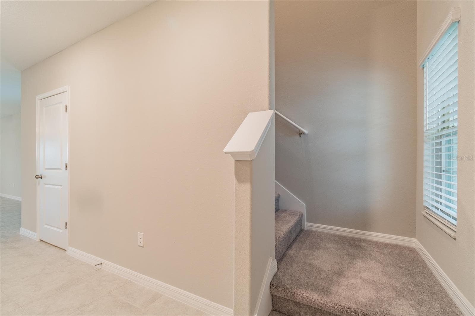Single Family Residence at 5064 WHITE CHICORY DR, APOLLO BEACH, photo 13 of 44