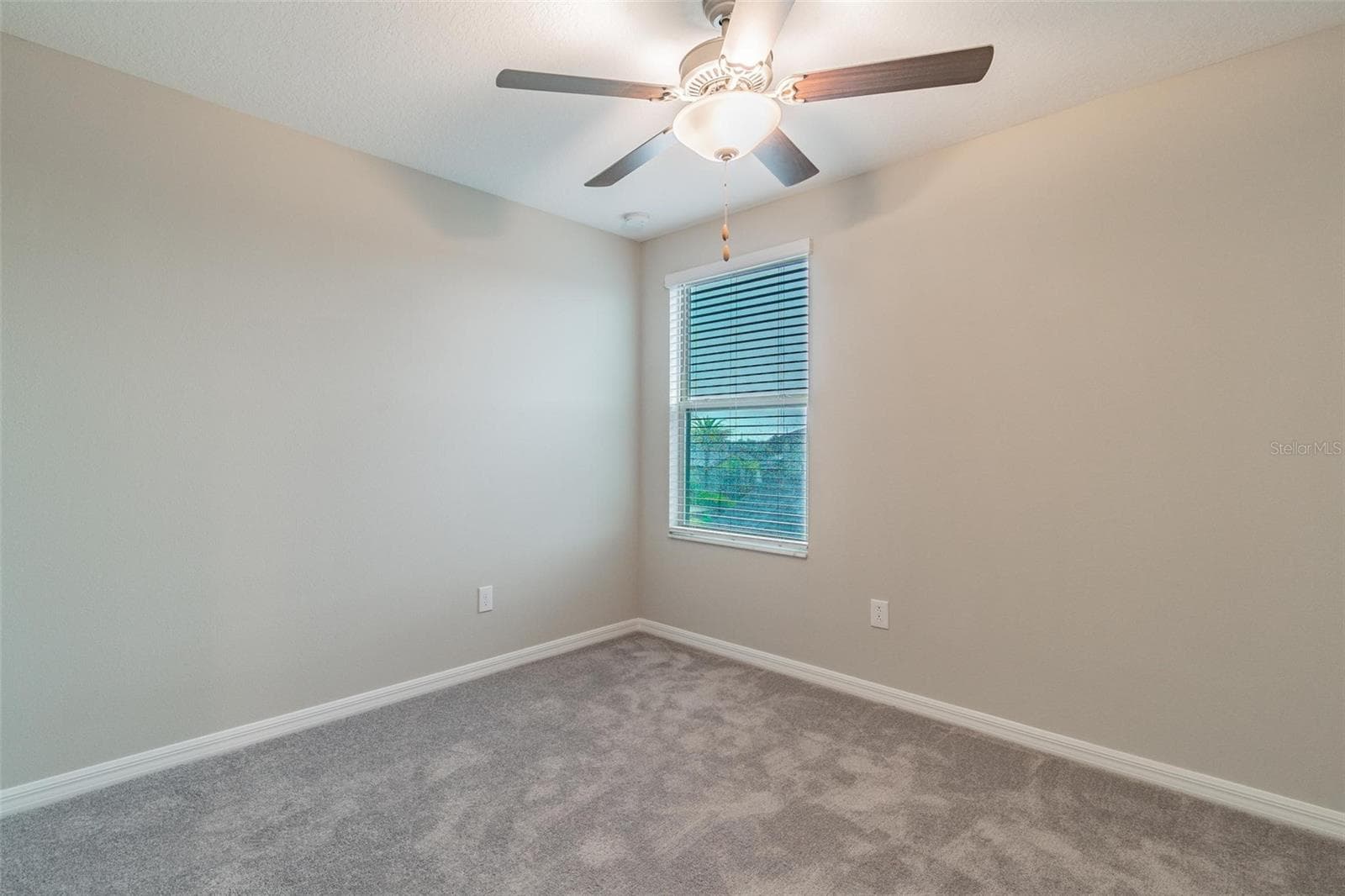 Single Family Residence at 5064 WHITE CHICORY DR, APOLLO BEACH, photo 28 of 44