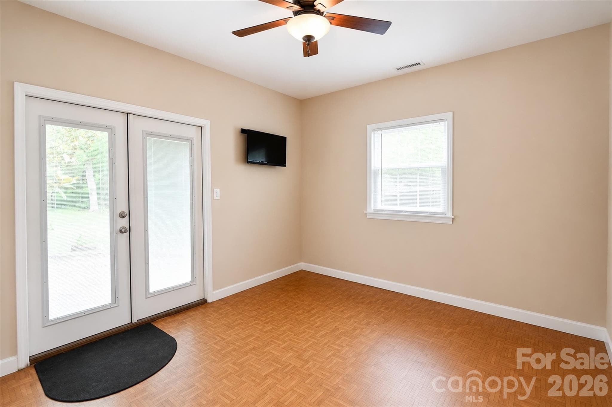 Single Family Residence at 7904 Saddleview Court, Charlotte, photo 34 of 46