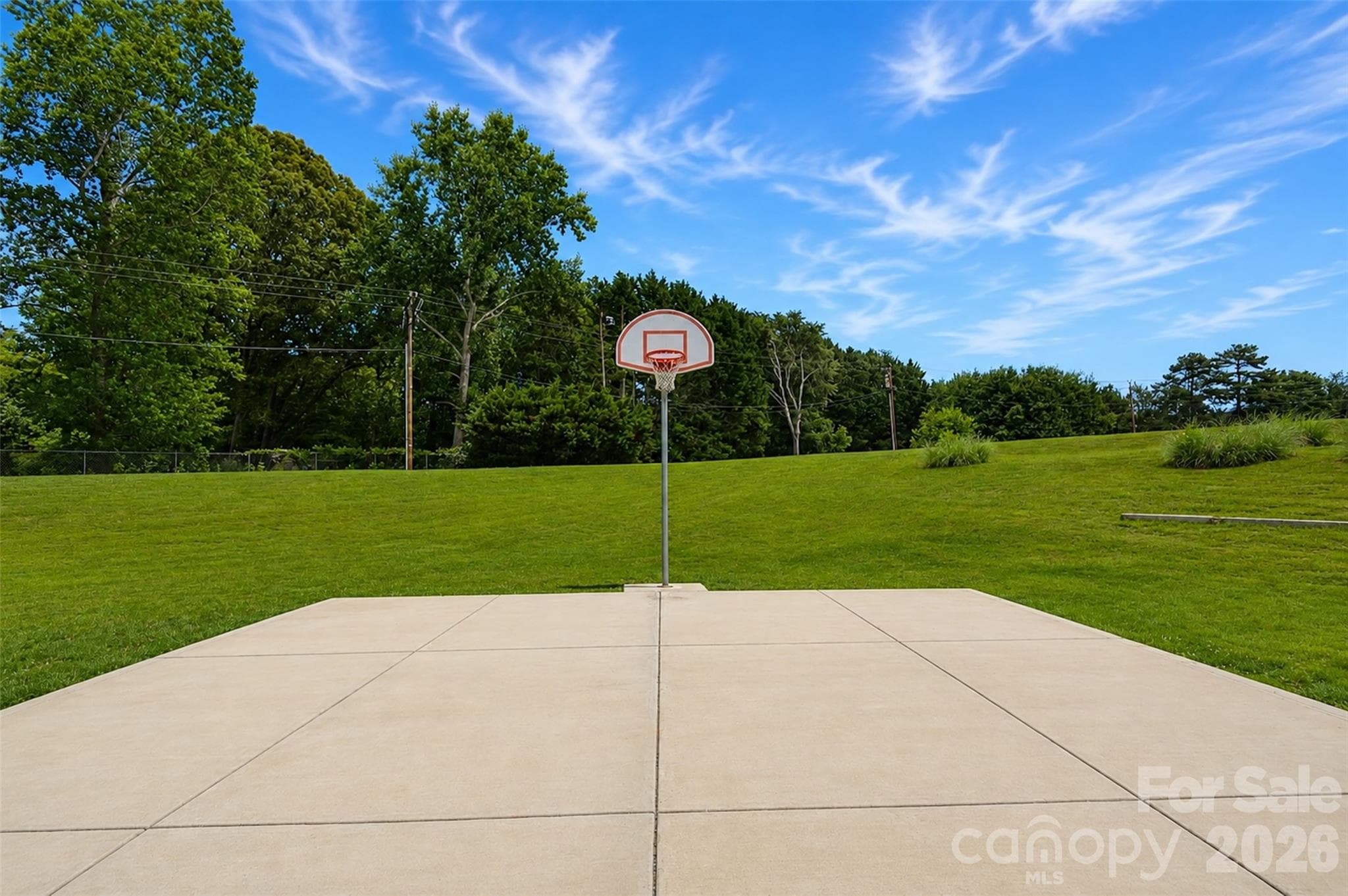 Single Family Residence at 7904 Saddleview Court, Charlotte, photo 44 of 46