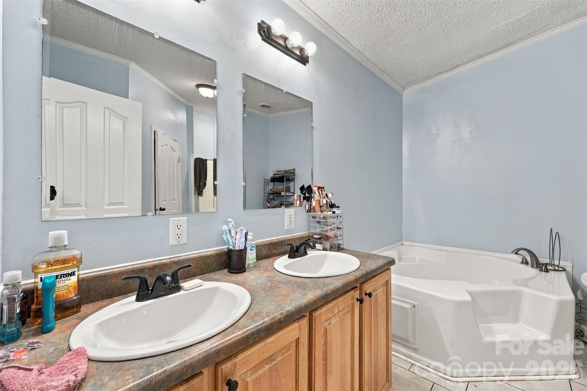 Single Family Residence at 455 Castlewood Circle, Rock Hill, photo 32 of 48