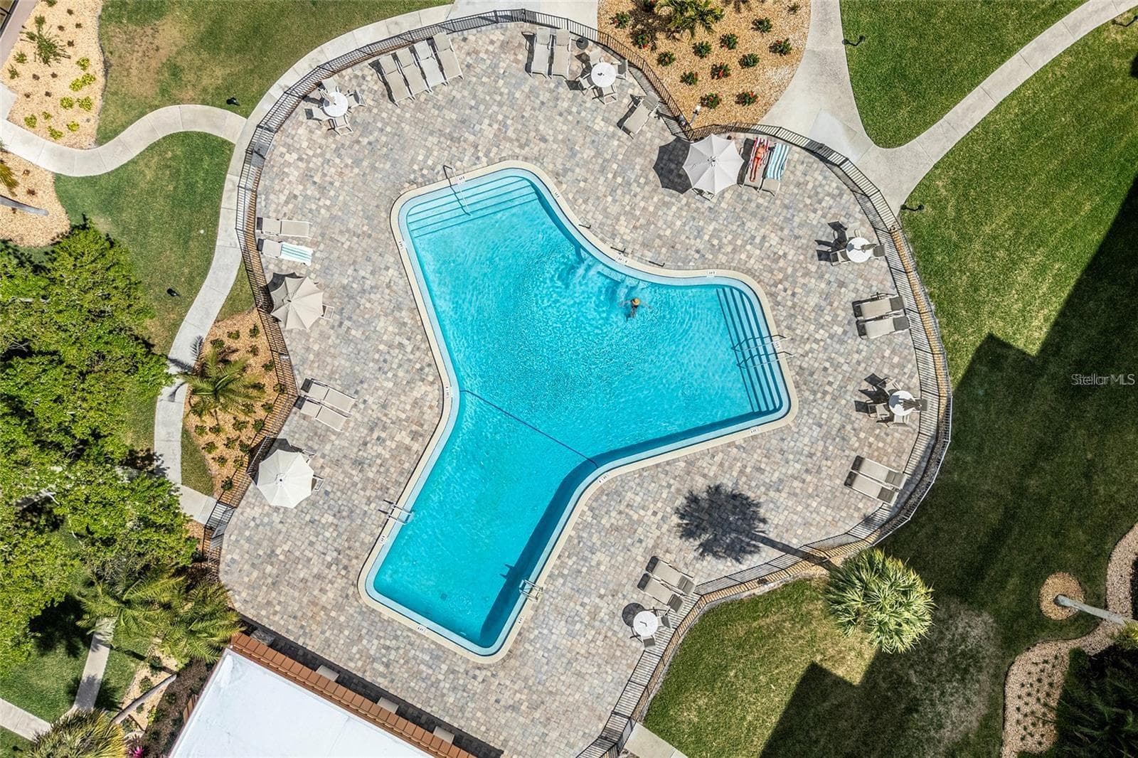 Condominium at 620 EDGEWATER DR #103, DUNEDIN, photo 16 of 24