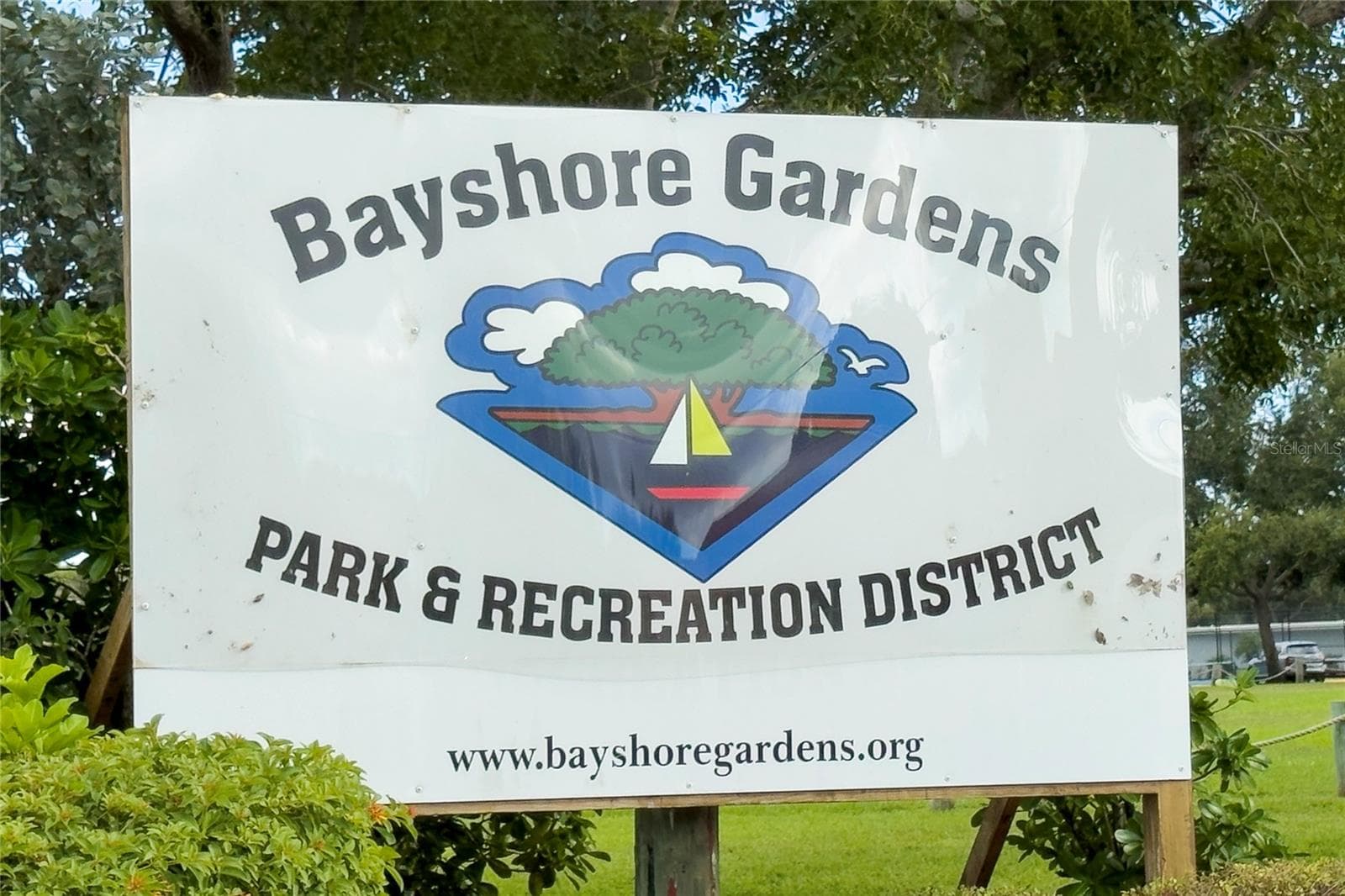 Bayshore Gardens Park Amenities - 3019 FLORIDA BLVD, BRADENTON