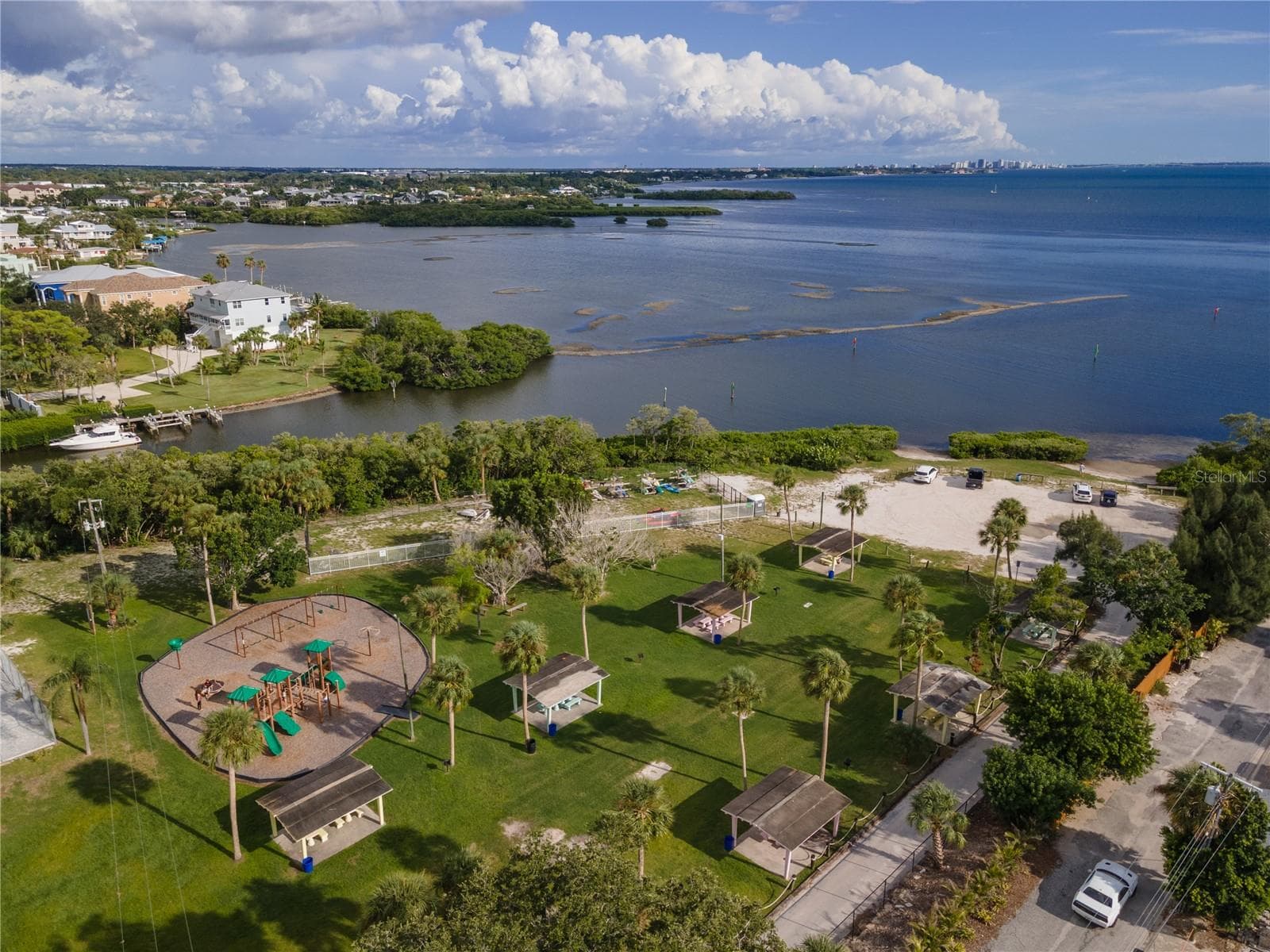 Bayshore Gardens Park Amenities - 3019 FLORIDA BLVD, BRADENTON