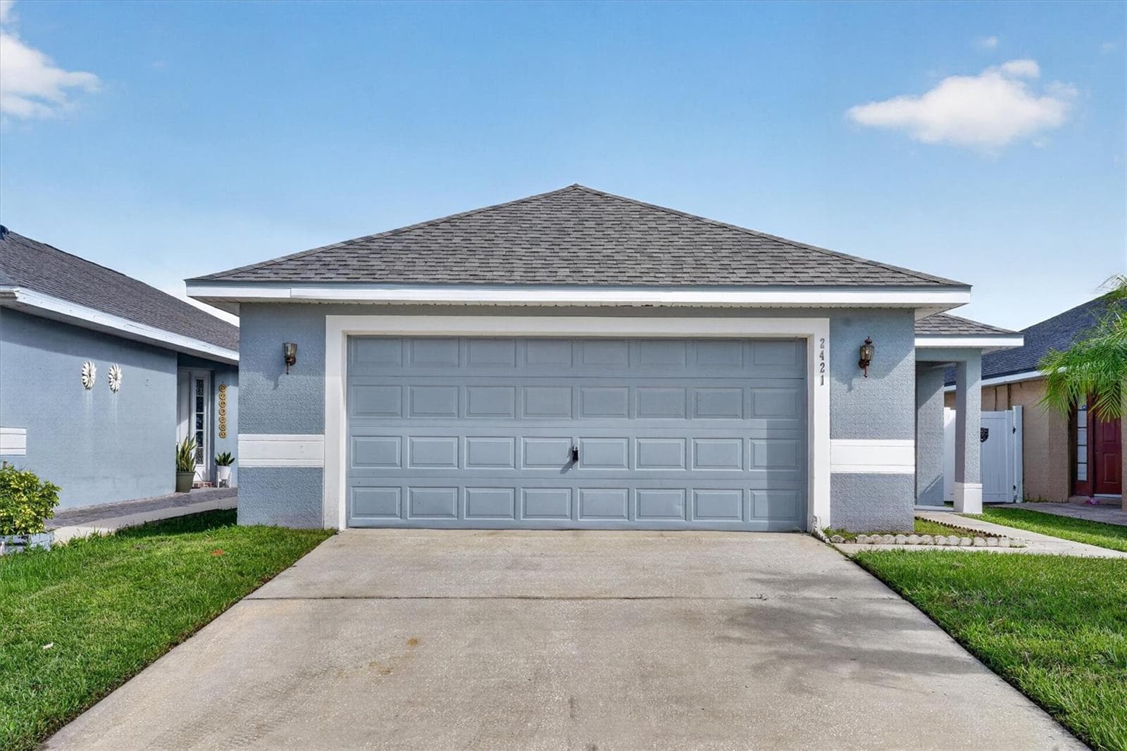 Single Family Residence at 2421 RUDDENSTONE WAY, KISSIMMEE, photo 3 of 29