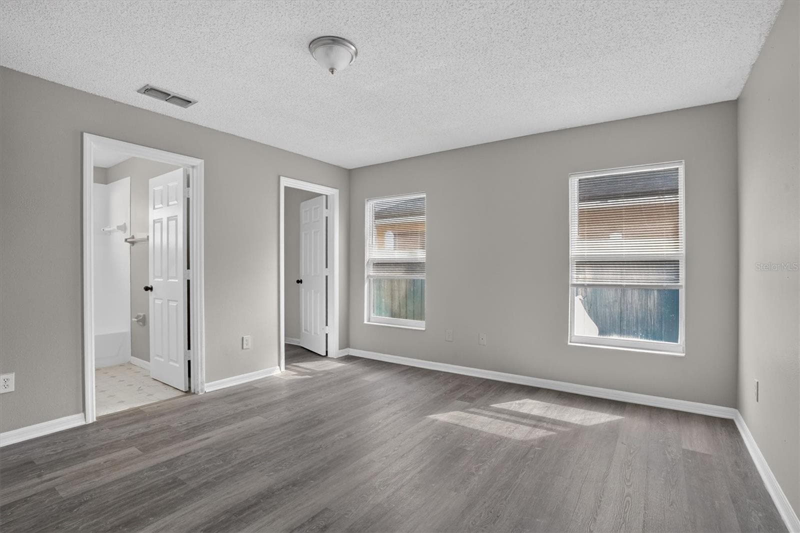 Single Family Residence at 2421 RUDDENSTONE WAY, KISSIMMEE, photo 25 of 29