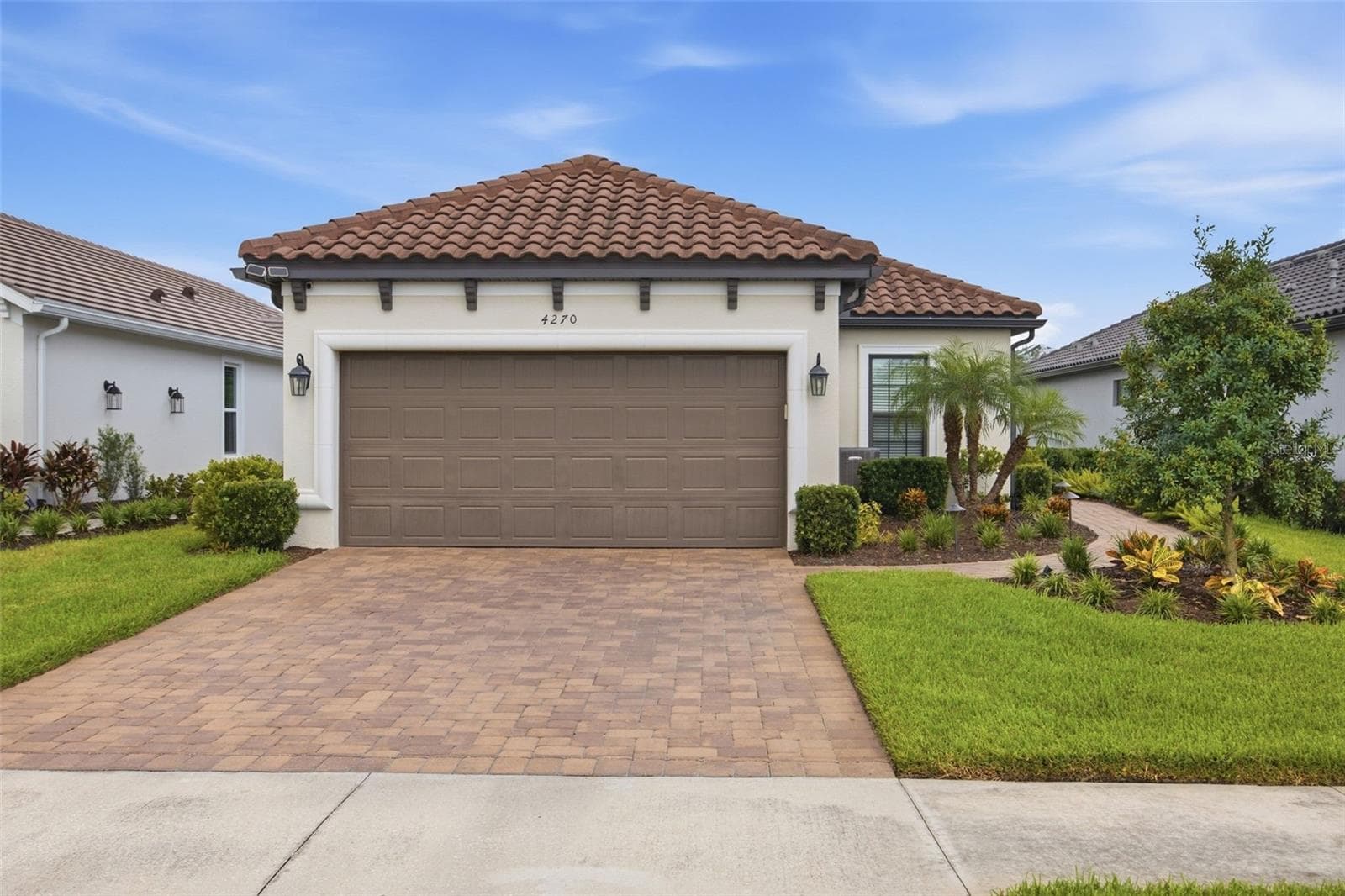 Single Family Residence at 4270 CAIROLI CT, WESLEY CHAPEL, photo 3 of 80