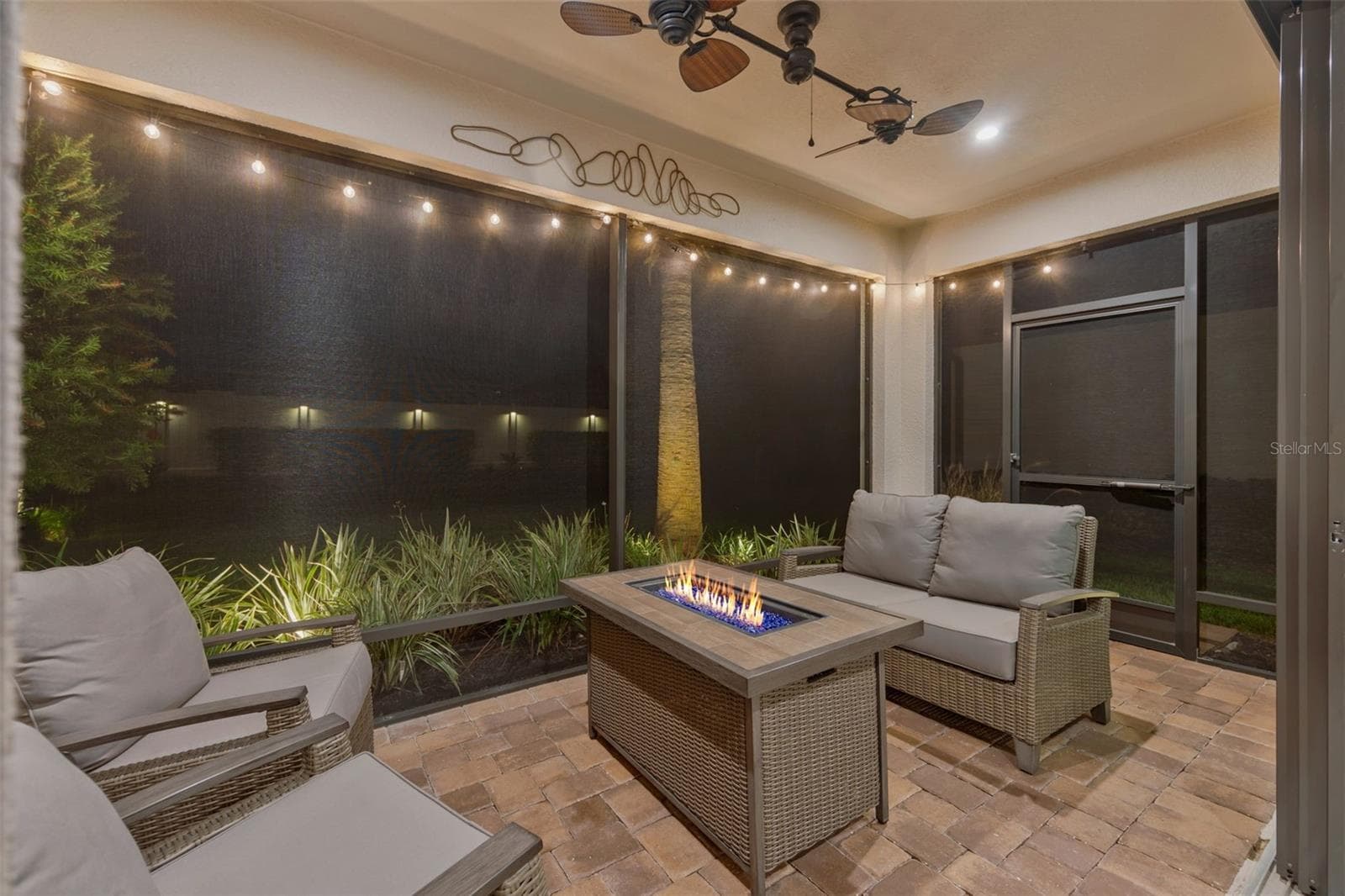 Single Family Residence at 4270 CAIROLI CT, WESLEY CHAPEL, photo 5 of 80