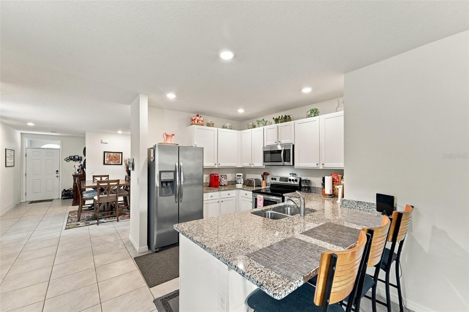 Single Family Residence at 4340 LOOKING GLASS PL, SANFORD, photo 8 of 31