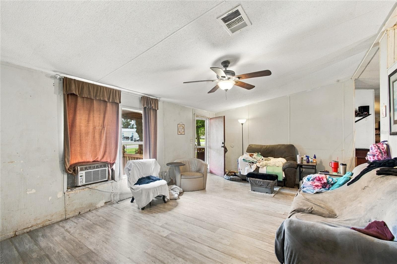 Manufactured Home at 3608 VALLEY TRL, LAKELAND, photo 20 of 33