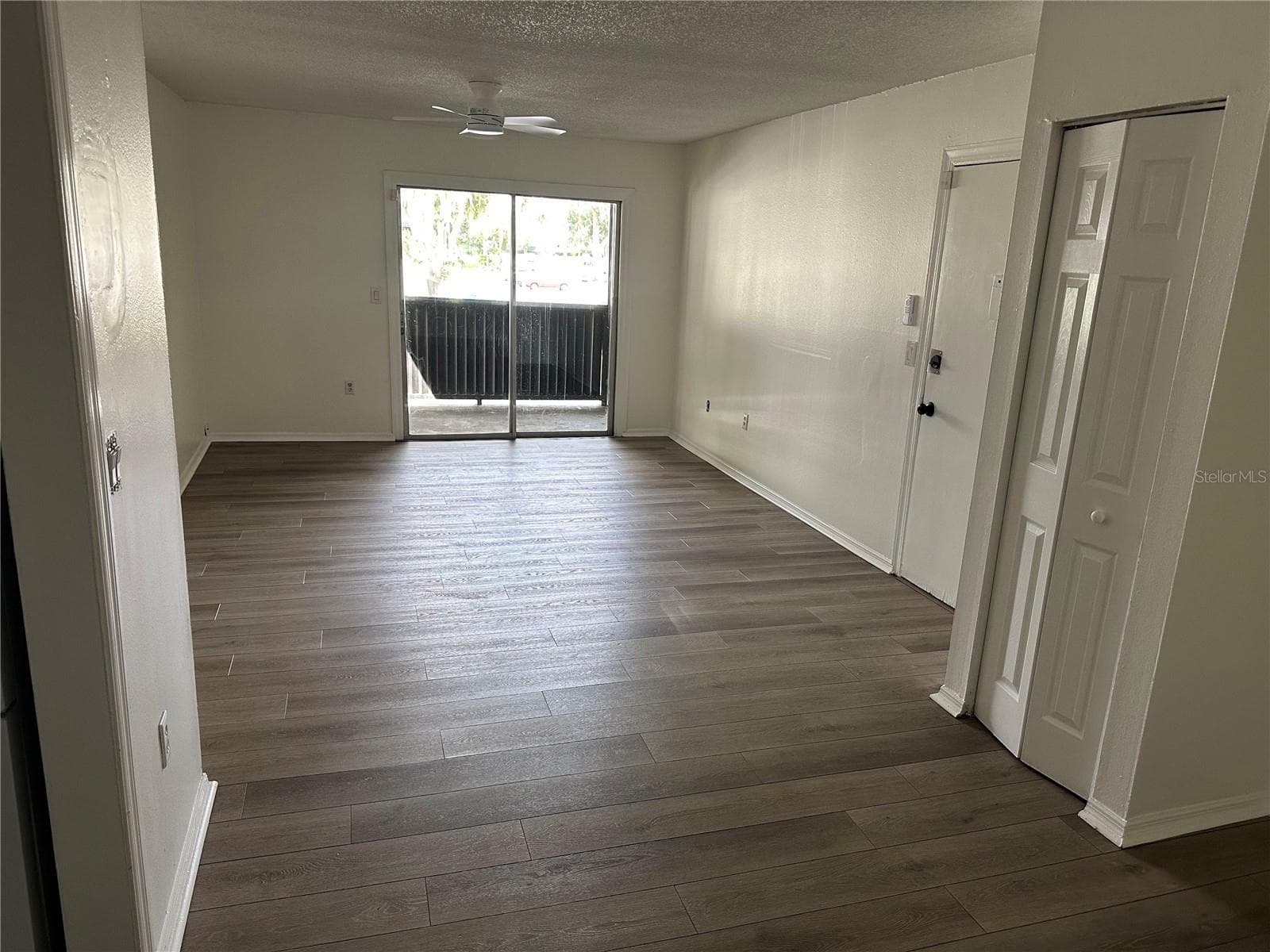 Condominium at 936 LAKE DESTINY DR ## H, ALTAMONTE SPRINGS, photo 4 of 32