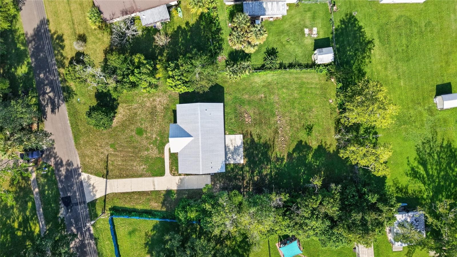 Single Family Residence at 524 NW 1ST AVE, WILLISTON, photo 10 of 43
