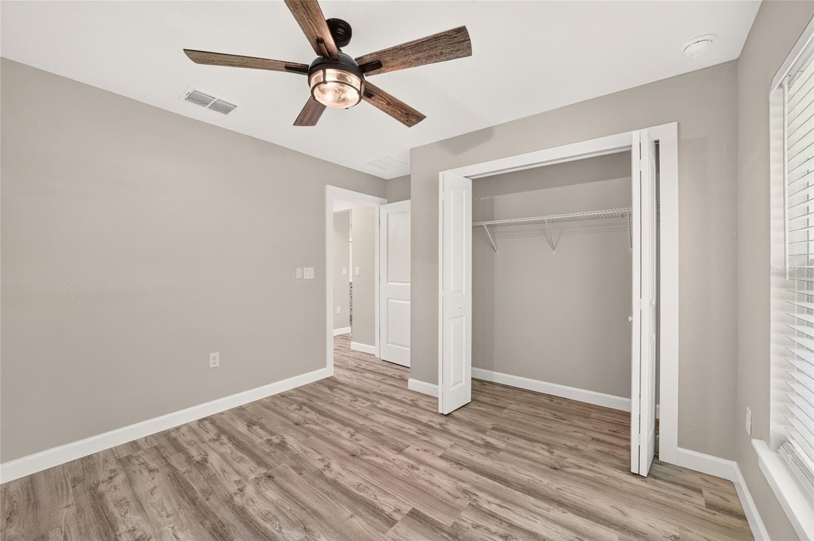 Single Family Residence at 524 NW 1ST AVE, WILLISTON, photo 38 of 43