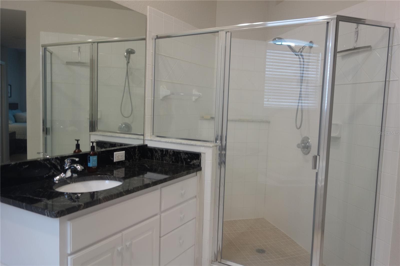 Primary shower - 510 GRASSLANDS VILLAGE CIR #510, LAKELAND