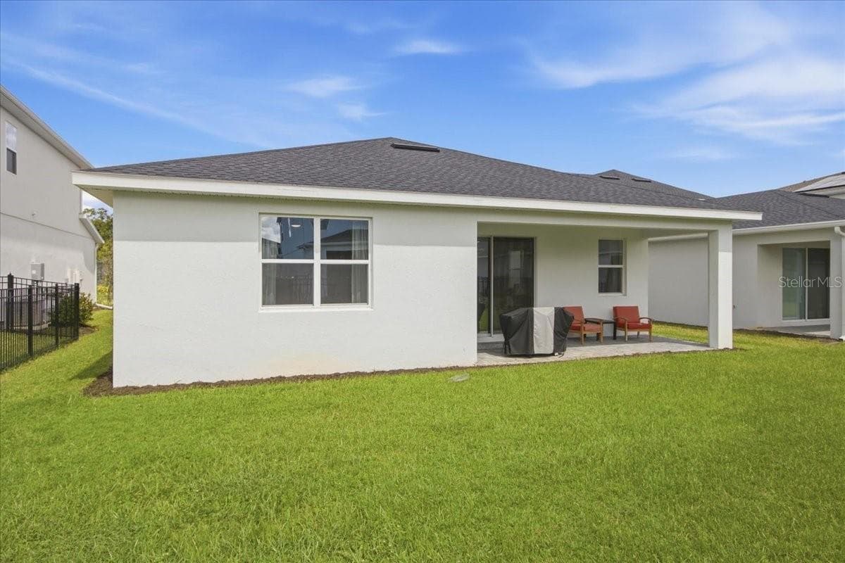 Single Family Residence at 1475 STONECLIFF DR, APOPKA, photo 18 of 24