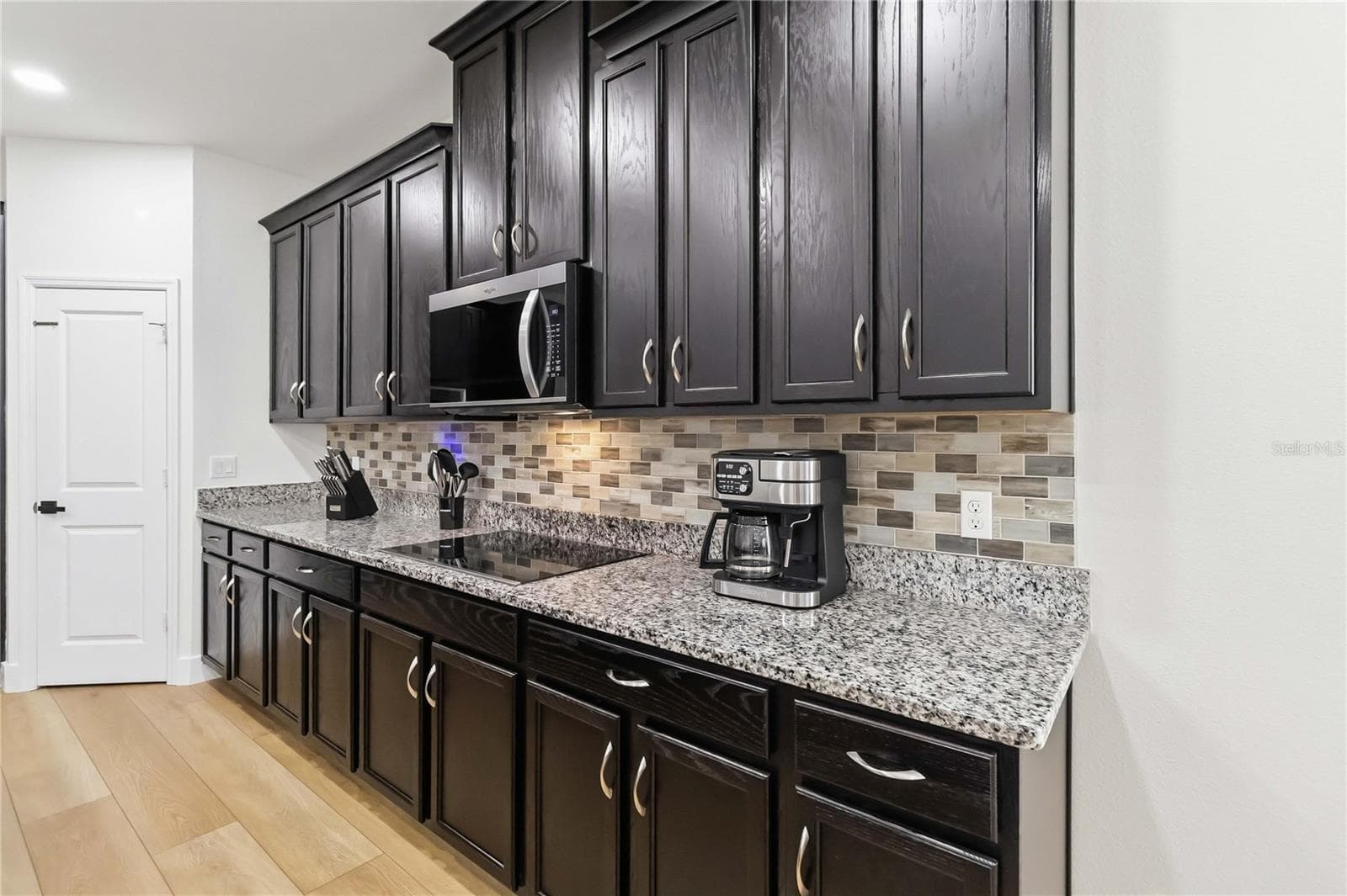 Single Family Residence at 4334 CYPRESS GLADES LN, ORLANDO, photo 11 of 54