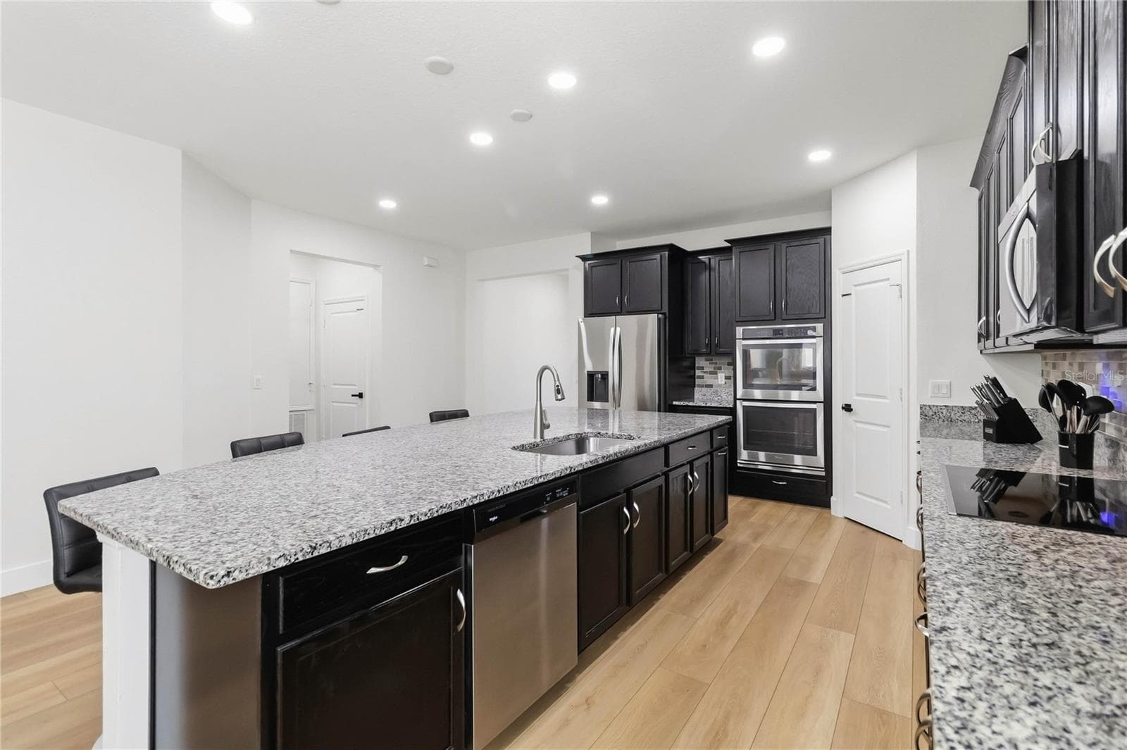 Single Family Residence at 4334 CYPRESS GLADES LN, ORLANDO, photo 12 of 54
