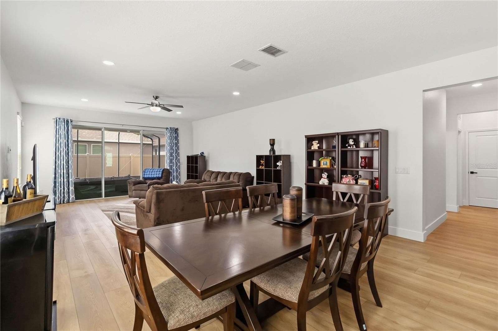Single Family Residence at 4334 CYPRESS GLADES LN, ORLANDO, photo 14 of 54
