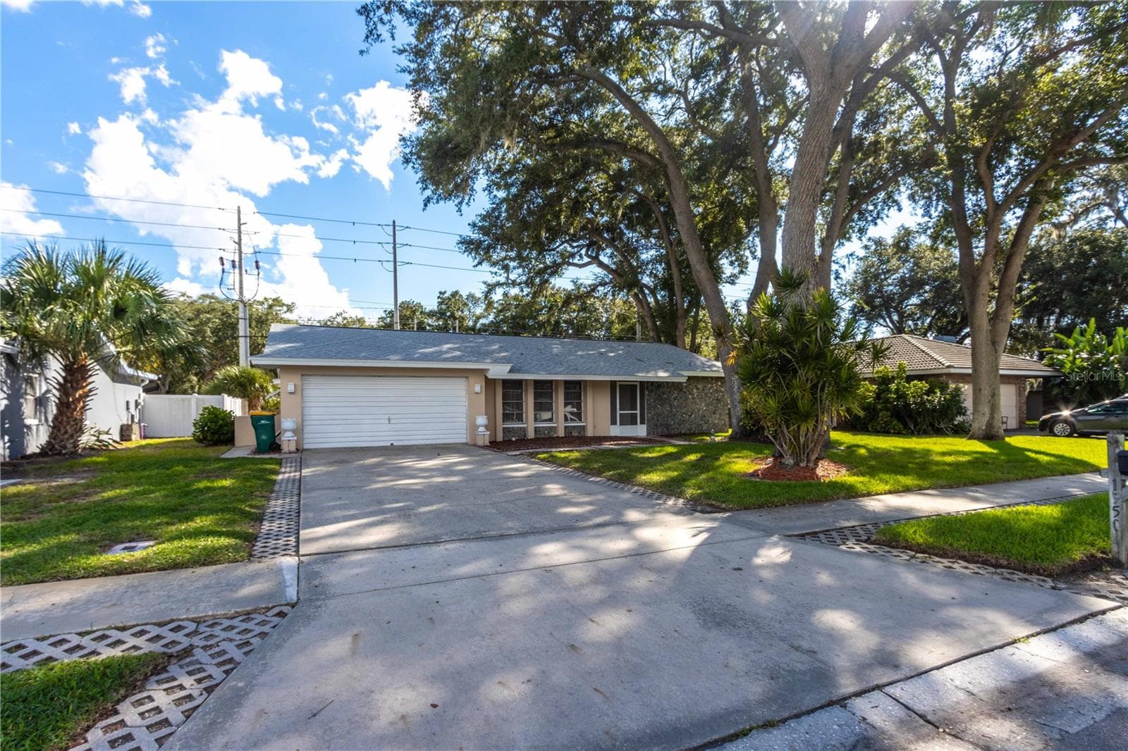 1950 SANDPIPER DR