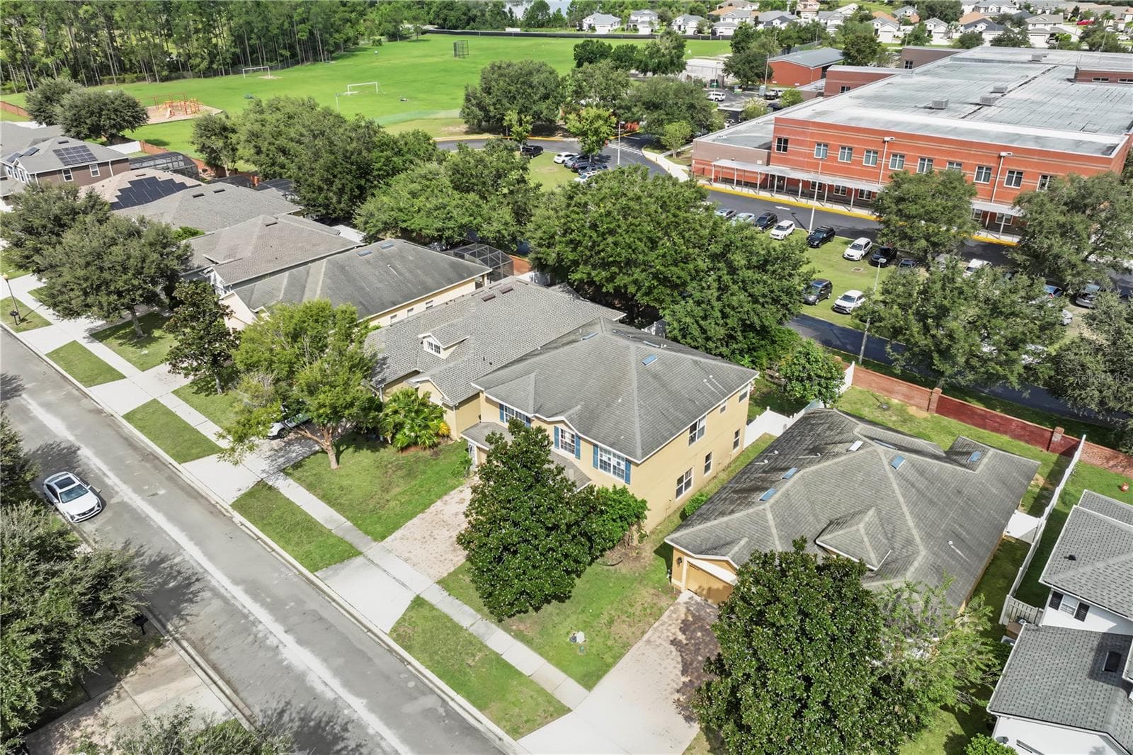 Single Family Residence at 3843 RYEGRASS ST, CLERMONT, photo 29 of 32