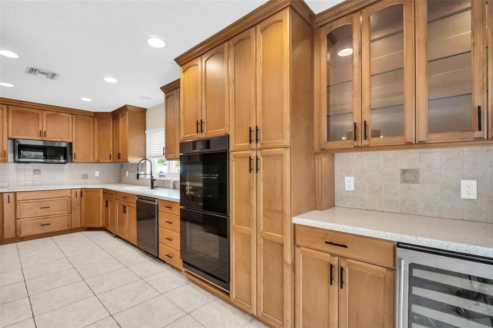 Single Family Residence at 3992 ORCHARD HILL CIR, PALM HARBOR, photo 17 of 87