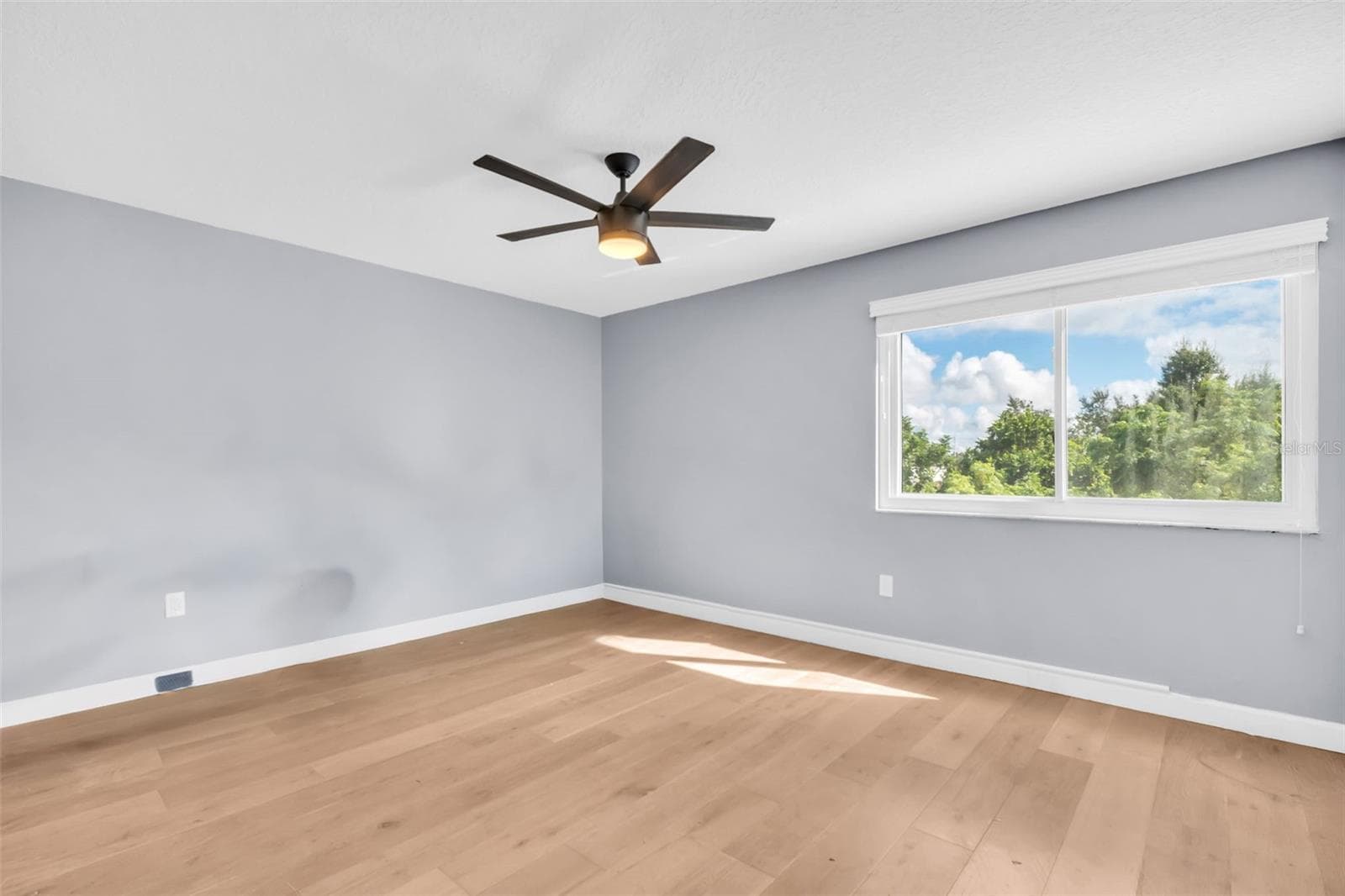 Single Family Residence at 3992 ORCHARD HILL CIR, PALM HARBOR, photo 35 of 87
