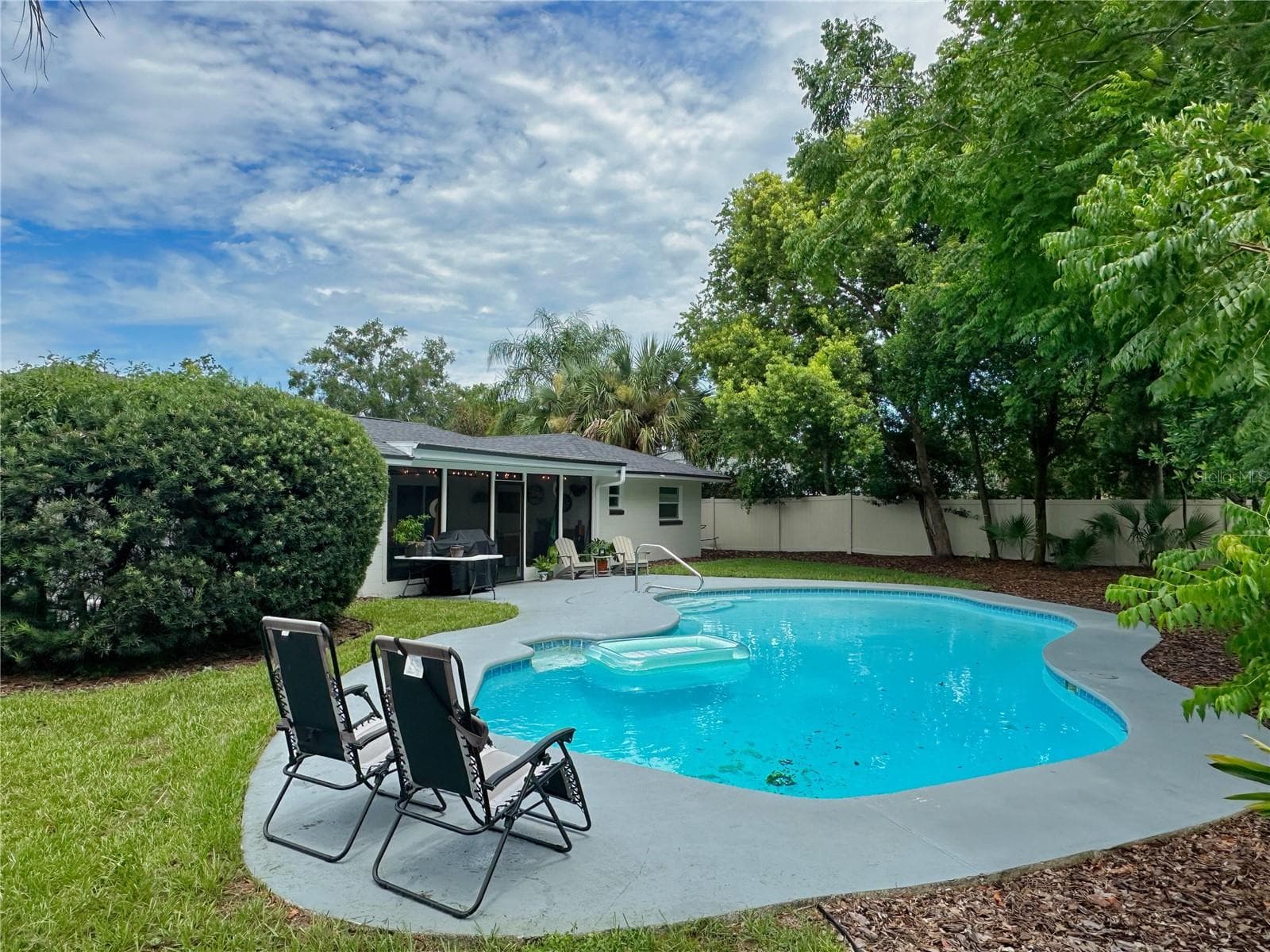 Single Family Residence at 4858 BRENDA DR, ORLANDO, photo 2 of 39