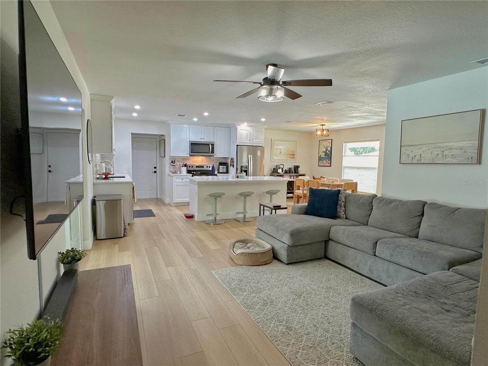 Single Family Residence at 4858 BRENDA DR, ORLANDO, photo 5 of 39