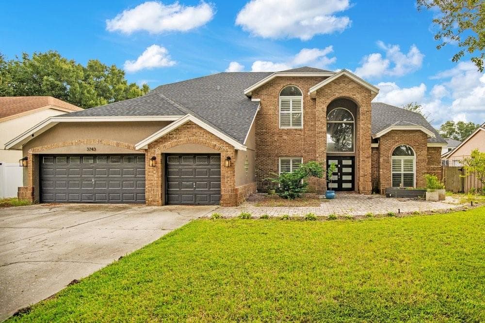 3743 GATLIN WOODS DR