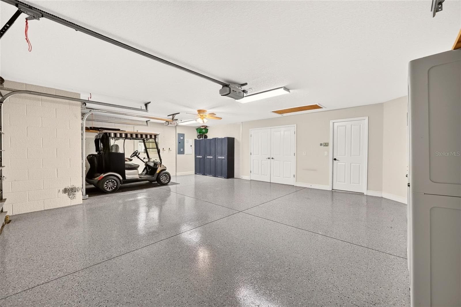 Epoxy Floors, Ceiling Fan and Lighting - 2084 NORDIC LN, THE VILLAGES