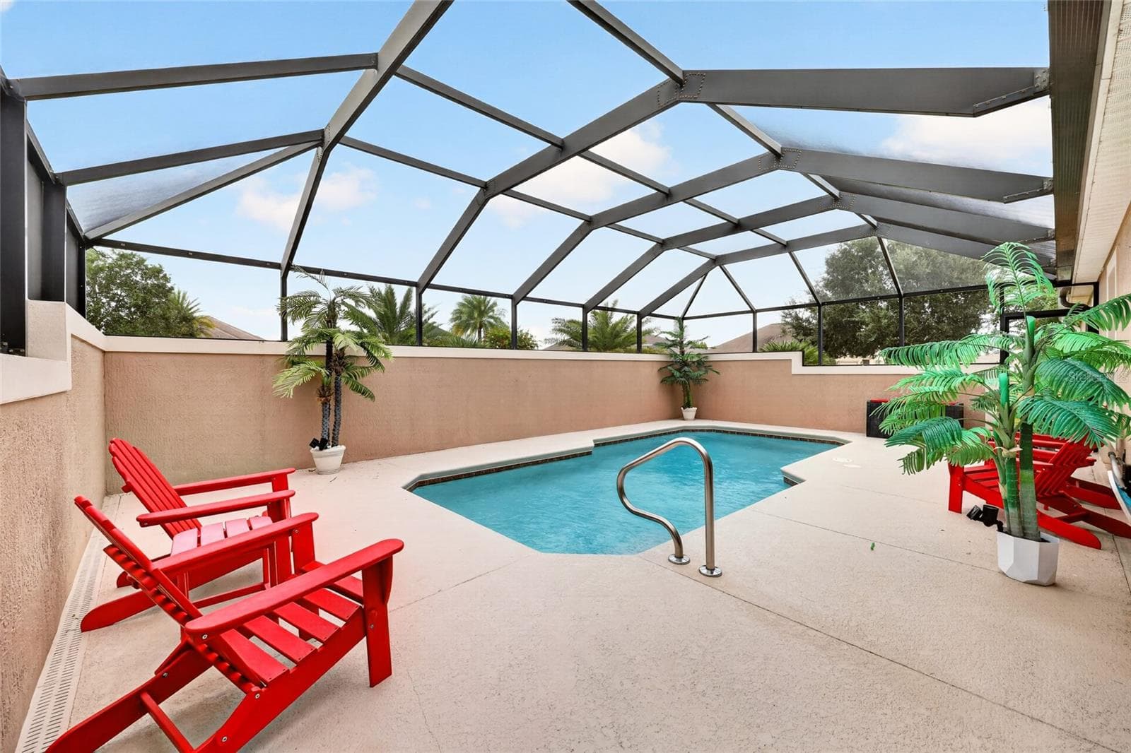 Vaulted Birdcage with Painted Pool Deck - 2084 NORDIC LN, THE VILLAGES