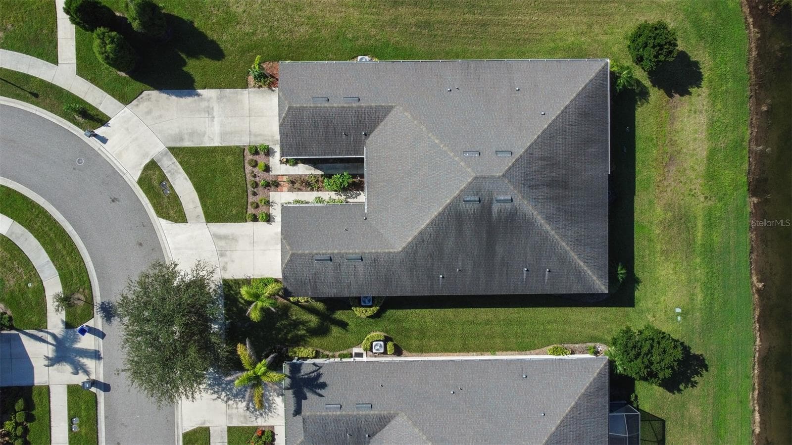 Villa at 11631 WEATHERED FELLING DR, RIVERVIEW, photo 48 of 54