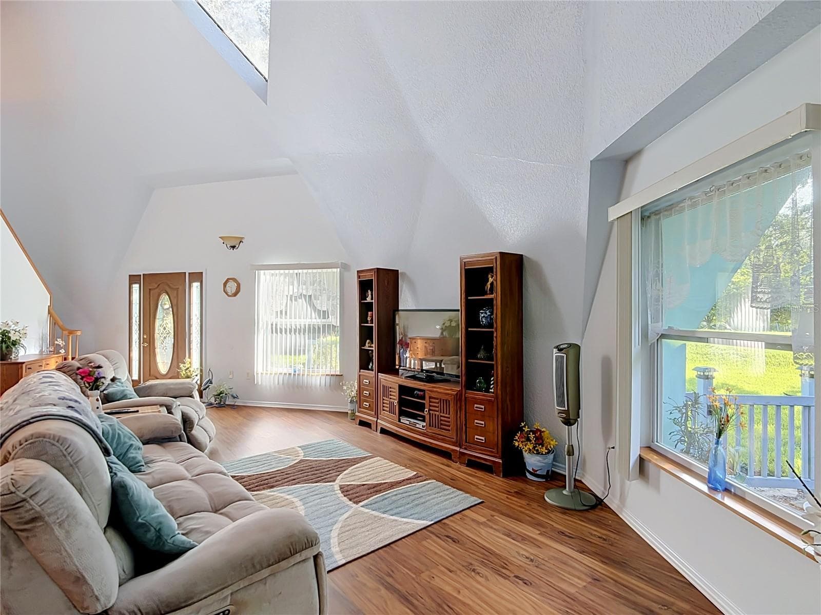 Open floor plan - 2320 BOGAERT RD, DOVER