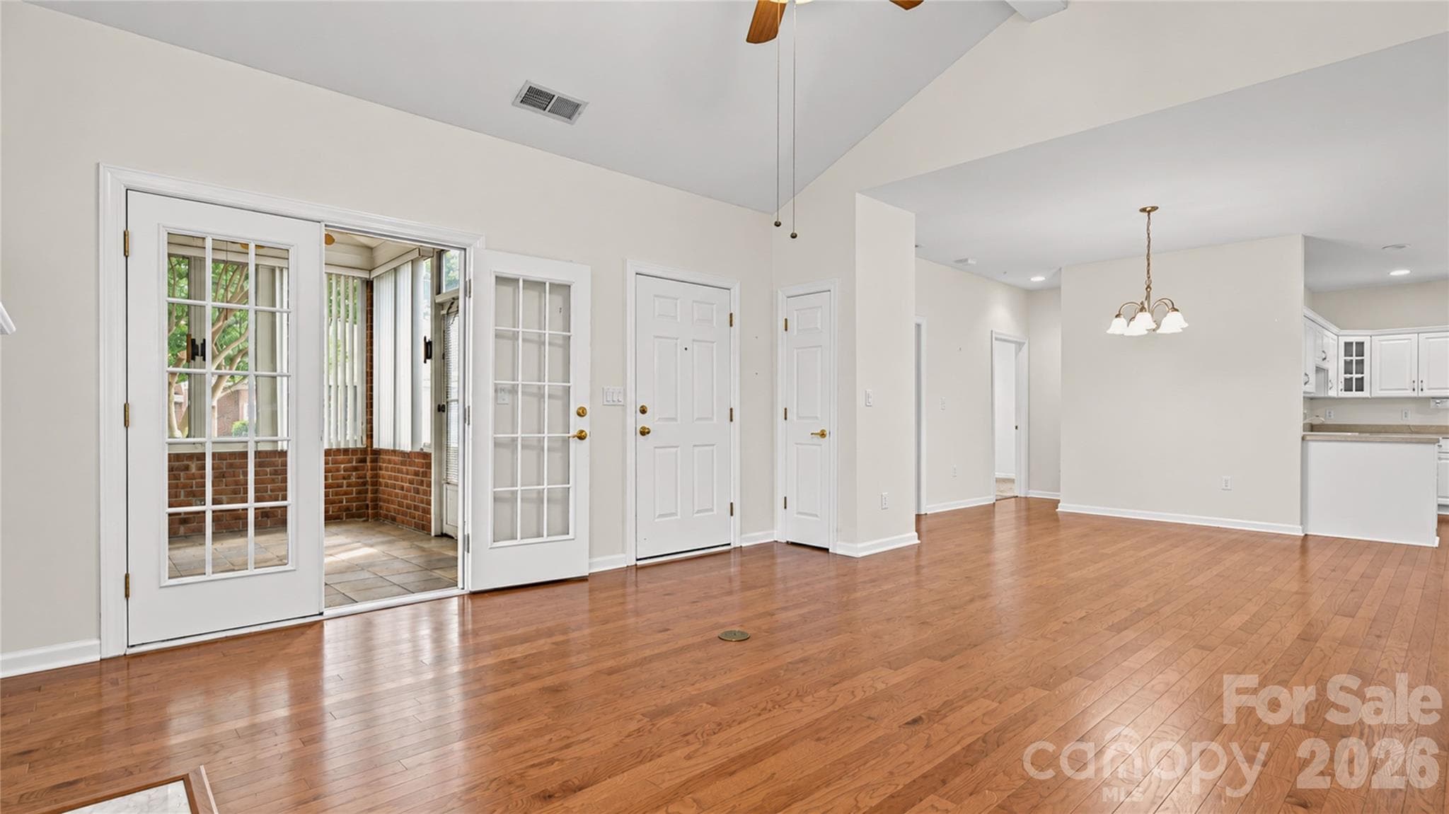 Condominium at 10925 Oakside Court, Pineville, photo 14 of 29
