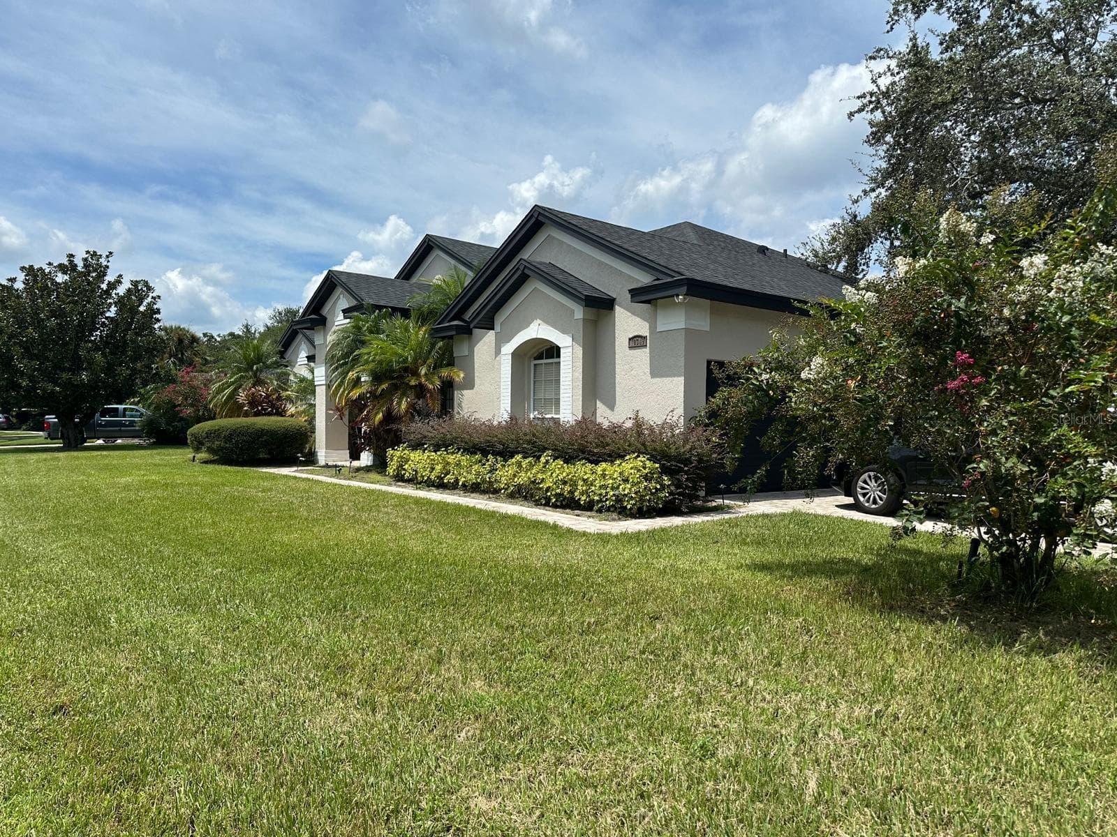 Single Family Residence at 10349 POINTVIEW CT, ORLANDO, photo 3 of 35