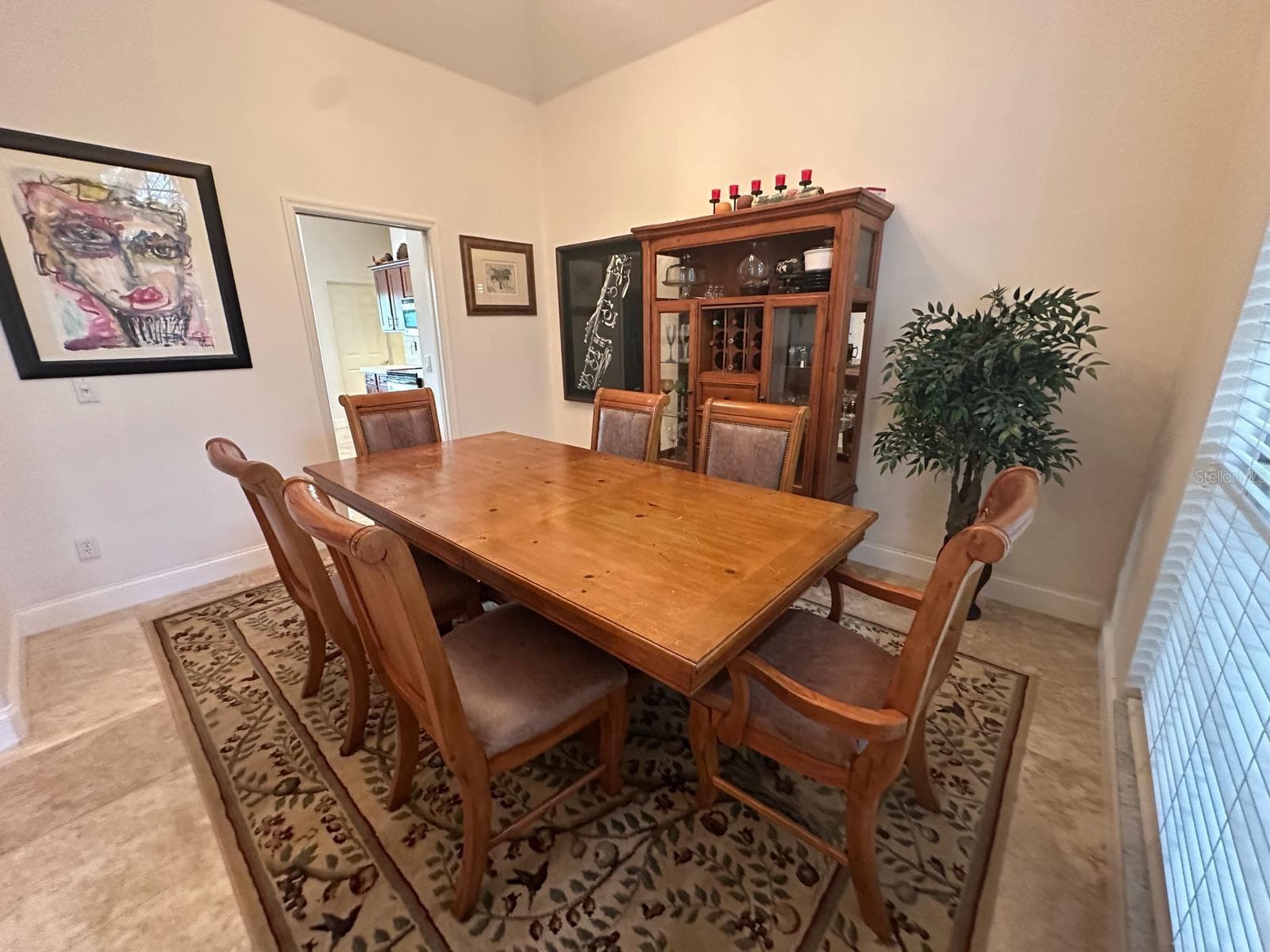 Single Family Residence at 10349 POINTVIEW CT, ORLANDO, photo 8 of 35