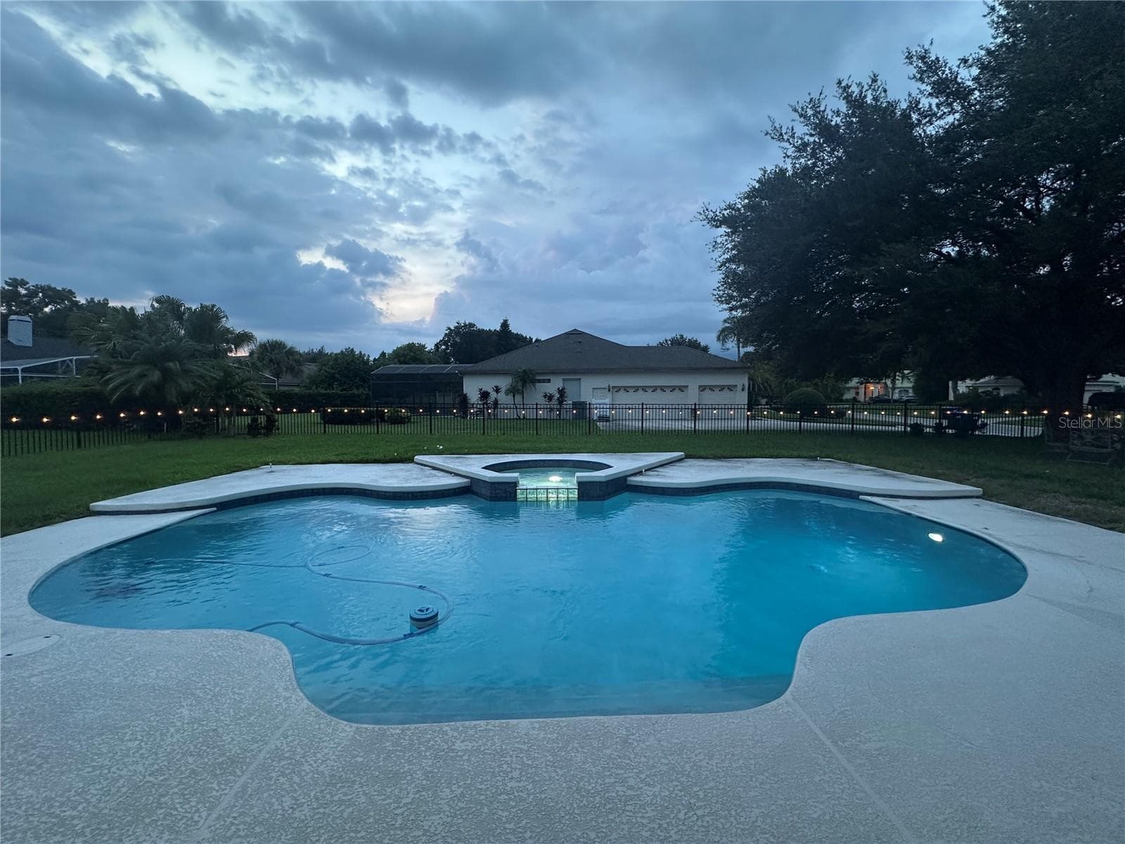 Single Family Residence at 10349 POINTVIEW CT, ORLANDO, photo 28 of 35