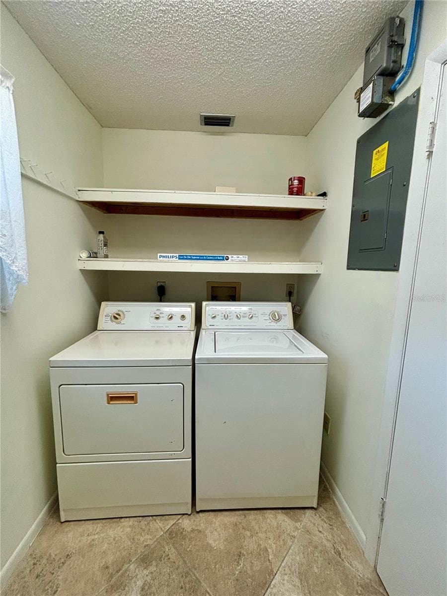Interior Laundry - 8920 SW 97TH LANE RD #F, OCALA
