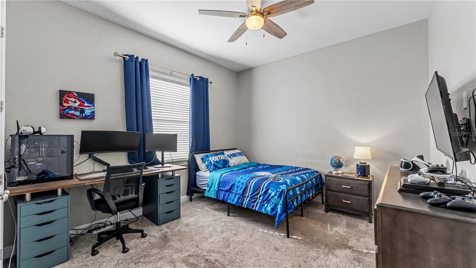 Single Family Residence at 1539 HOLLINGSWORTH CREEK CT, LAKELAND, photo 22 of 50