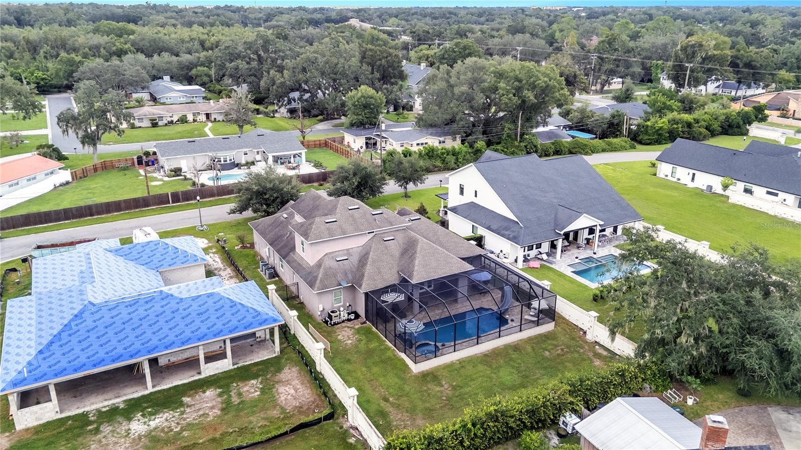 Single Family Residence at 1539 HOLLINGSWORTH CREEK CT, LAKELAND, photo 47 of 50